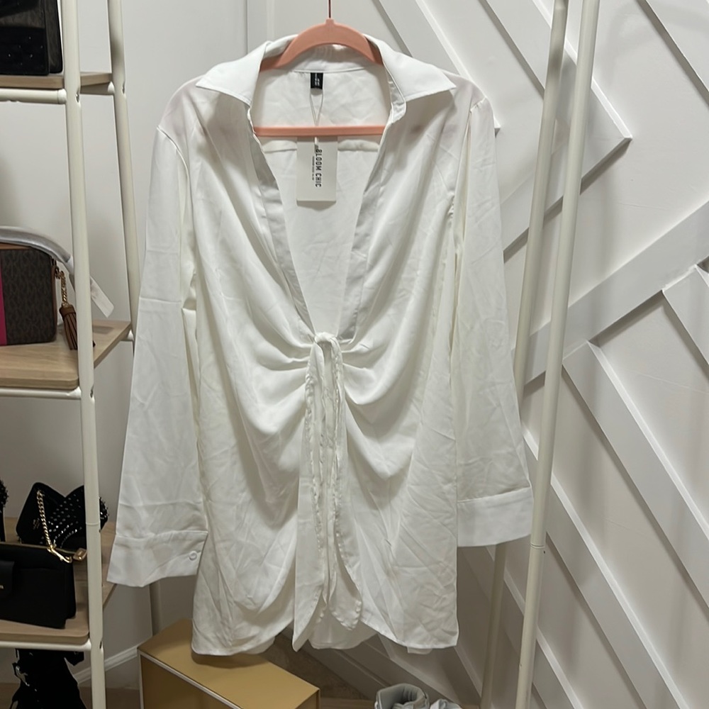 Bloom Chic Long Sleeve Deep V Shirt Mini Dress